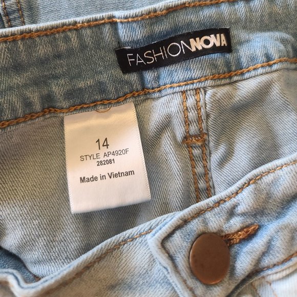 Fashion Nova Colorblock Denim Plus Size 14 Skinny Patchwork Jean - Picture 6 of 6